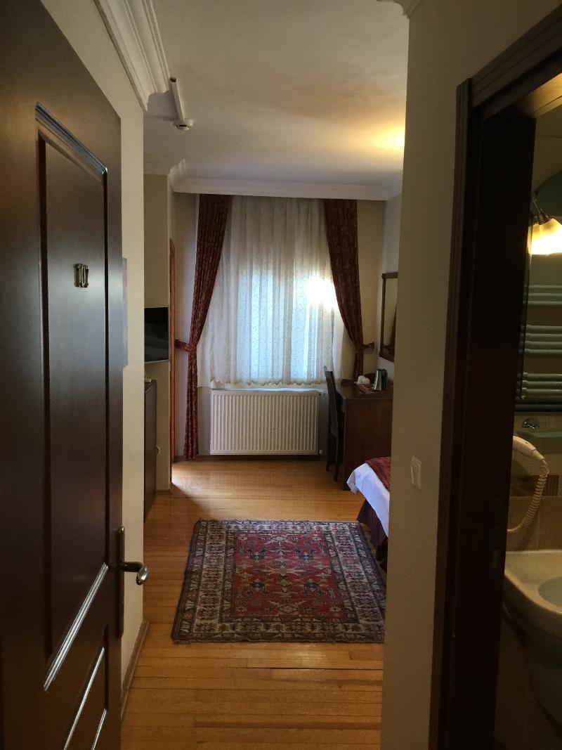 Hotel Berce Stambuł Zewnętrze zdjęcie